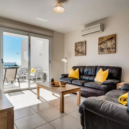 Appartement Millie Ayía Nápa